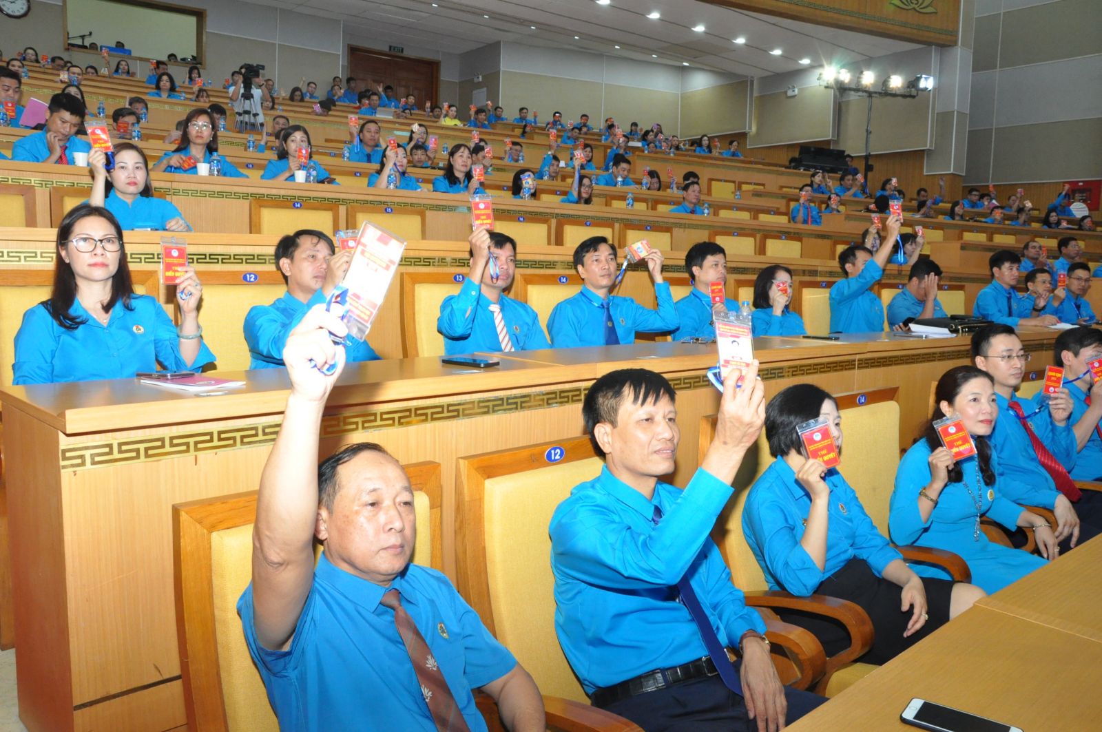 Ngày làm việc thứ nhất Đại hội Công đoàn tỉnh Hưng Yên lần thứ XIX, nhiệm kỳ 2023 – 2028